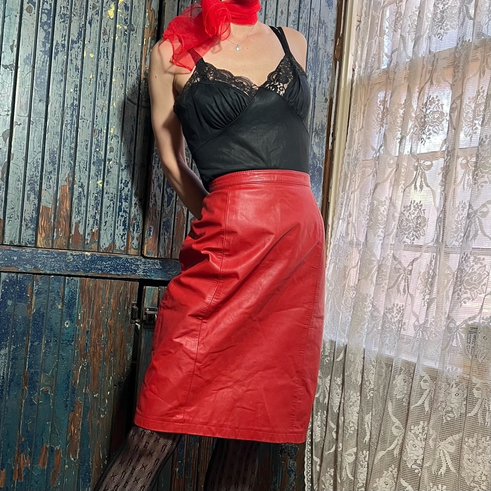 Vintage 1980s Red Leather Wiggle Midi Pencil Skirt